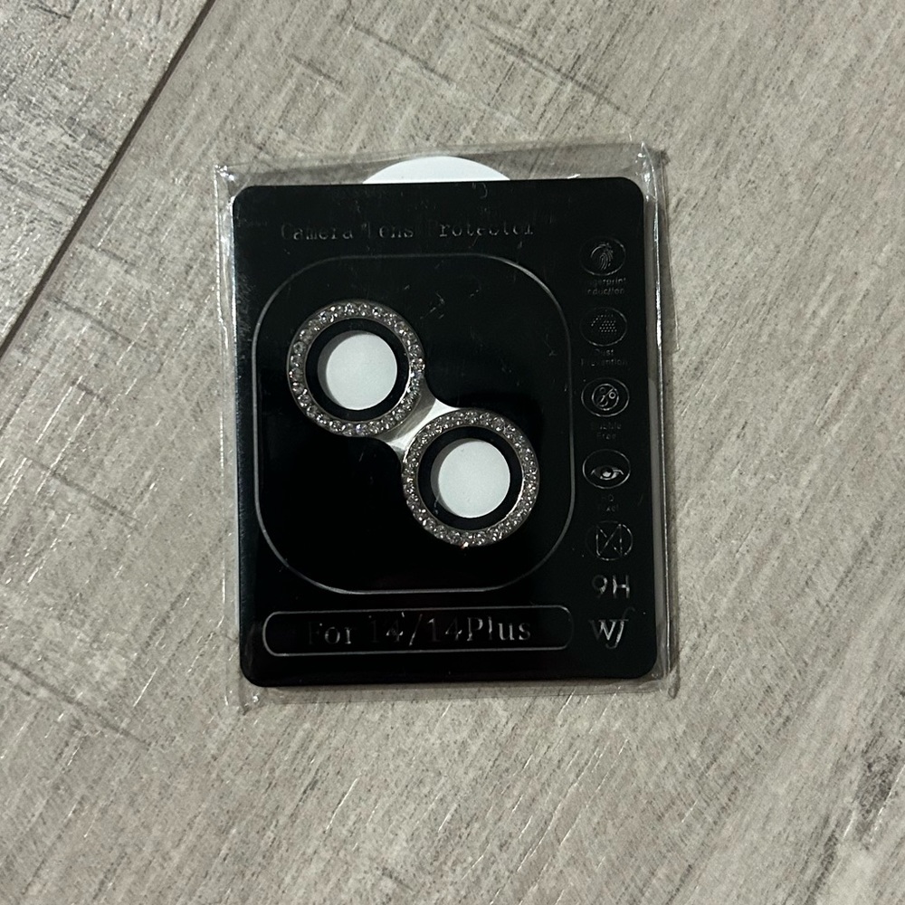 WildFlower iPhone 14/Plus Camera Bling Protector